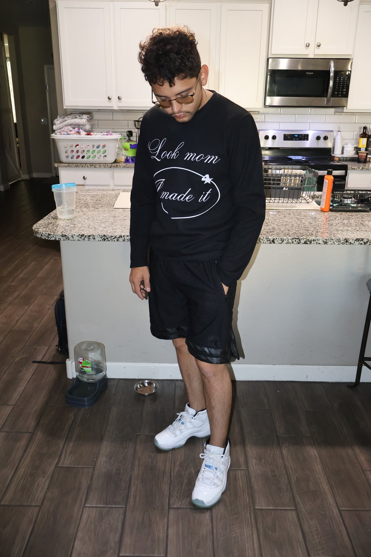 Black “LOOK MOM I MADE IT” Thermal 4️⃣⭐️