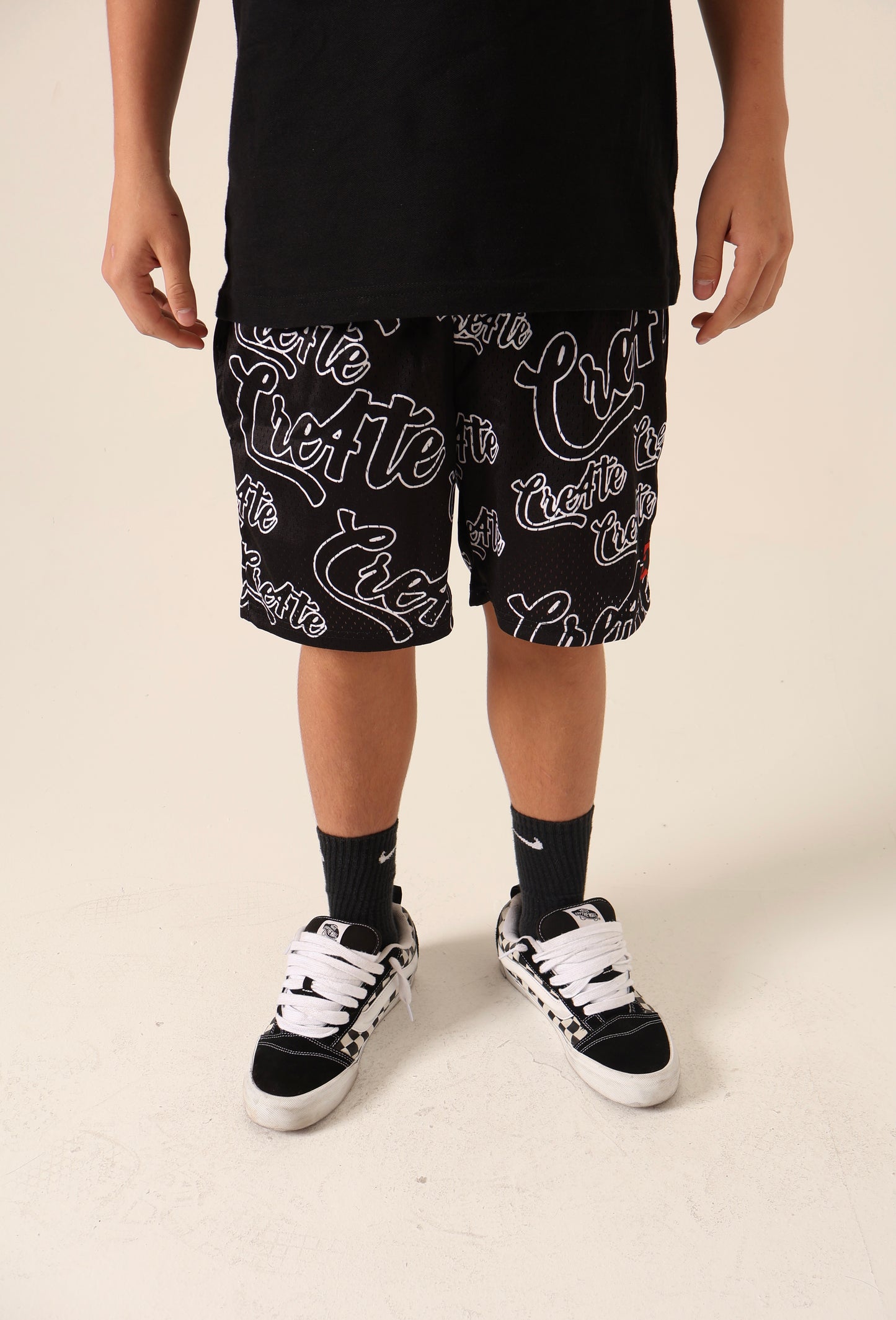 Black and white outline CRE4TE mesh shorts 🖤🤍