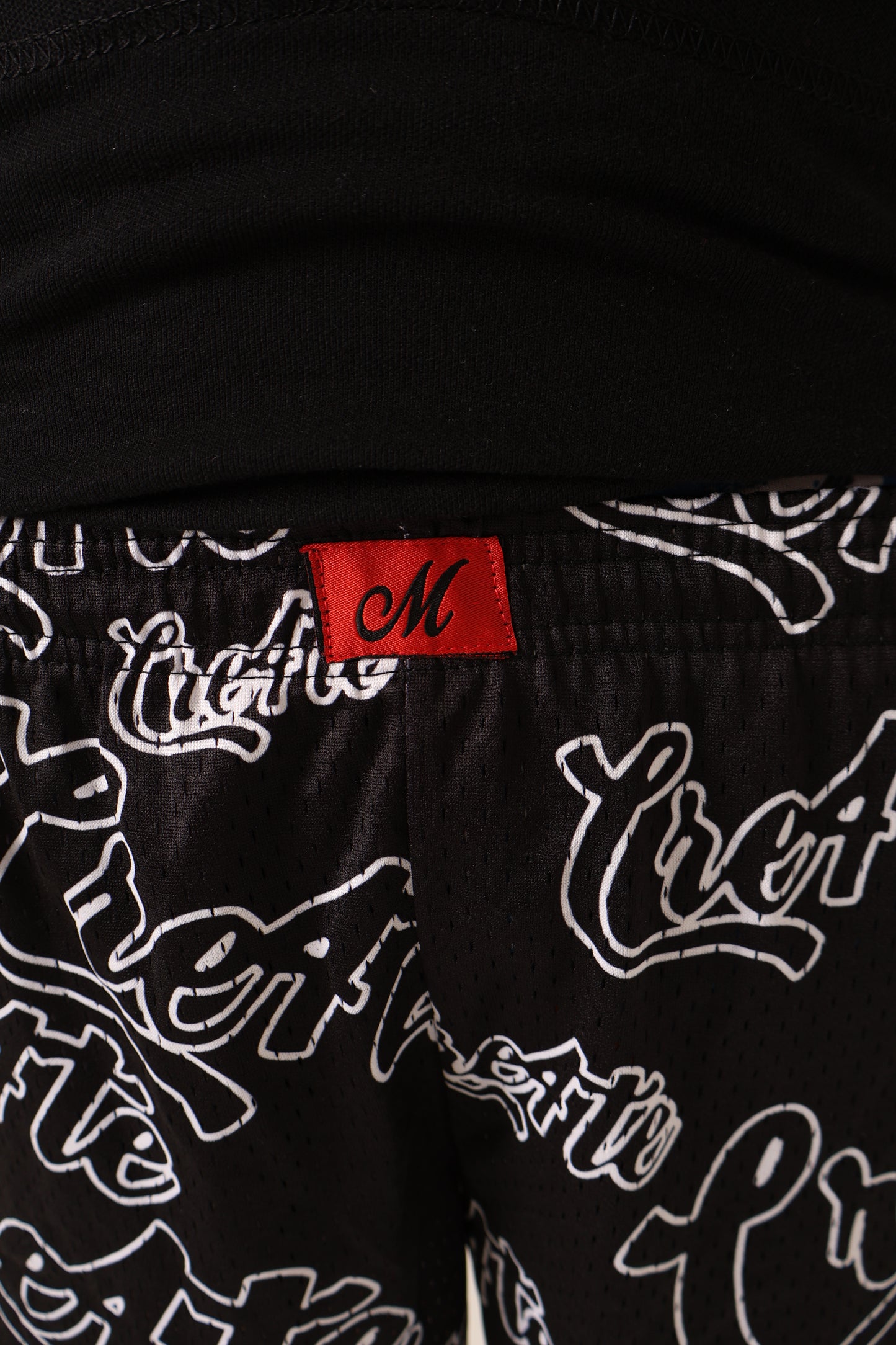 Black and white outline CRE4TE mesh shorts 🖤🤍