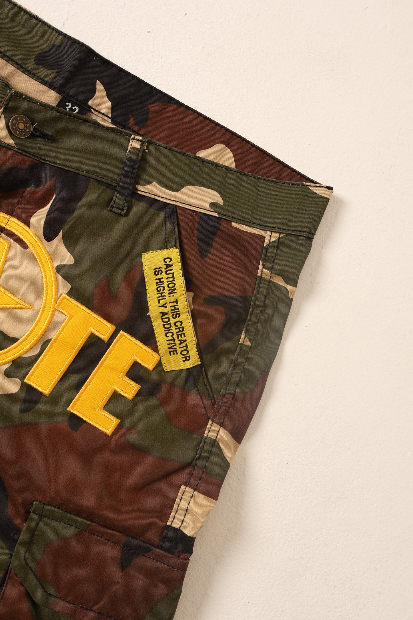 Camo CRE4TE cargos 🚦🩳